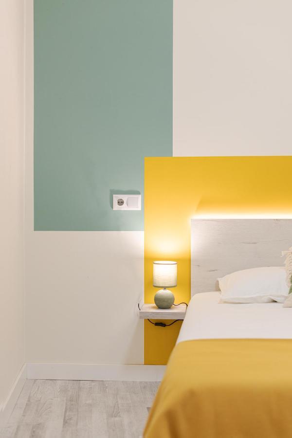 Roommy Леон Экстерьер фото