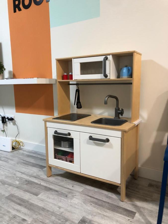Roommy Леон Экстерьер фото